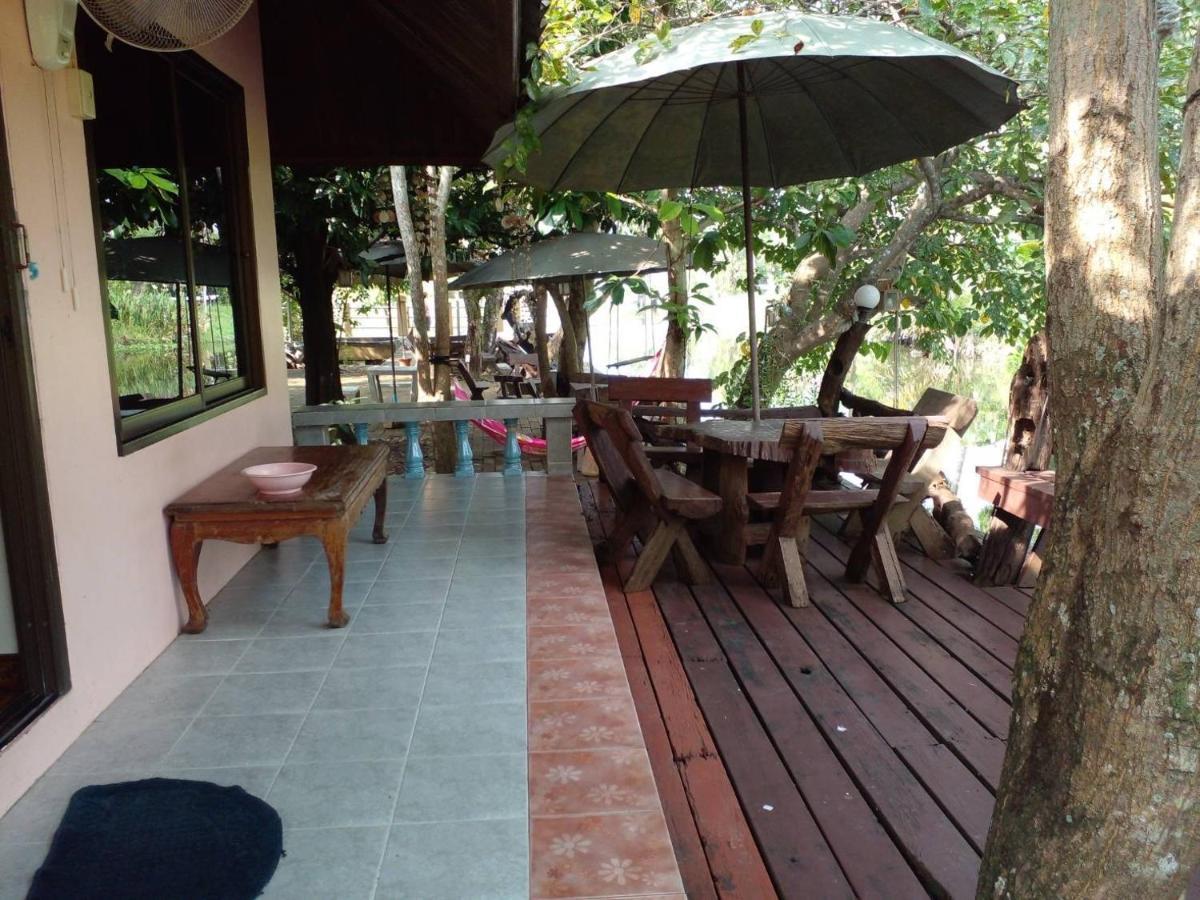 Baansuanleelawadee Resort Amphawa Eksteriør bilde