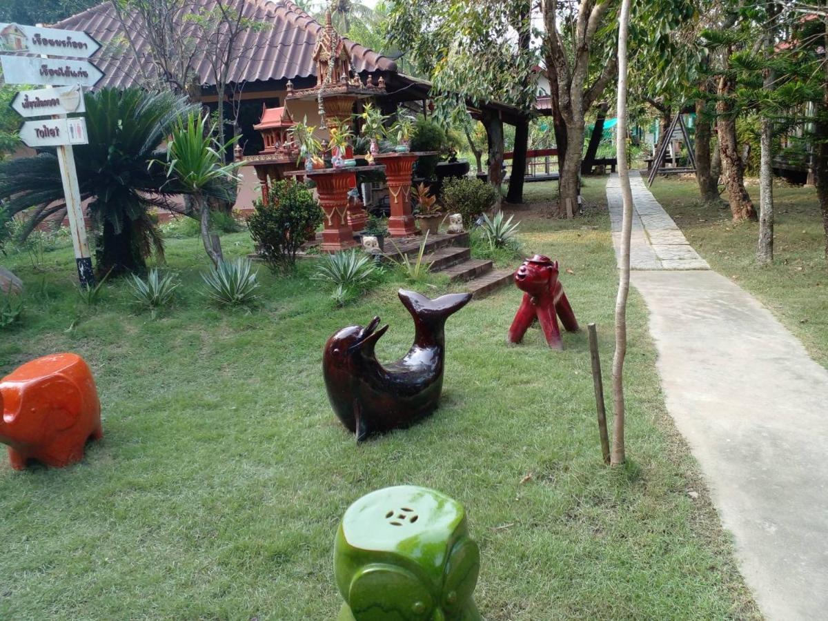 Baansuanleelawadee Resort Amphawa Eksteriør bilde