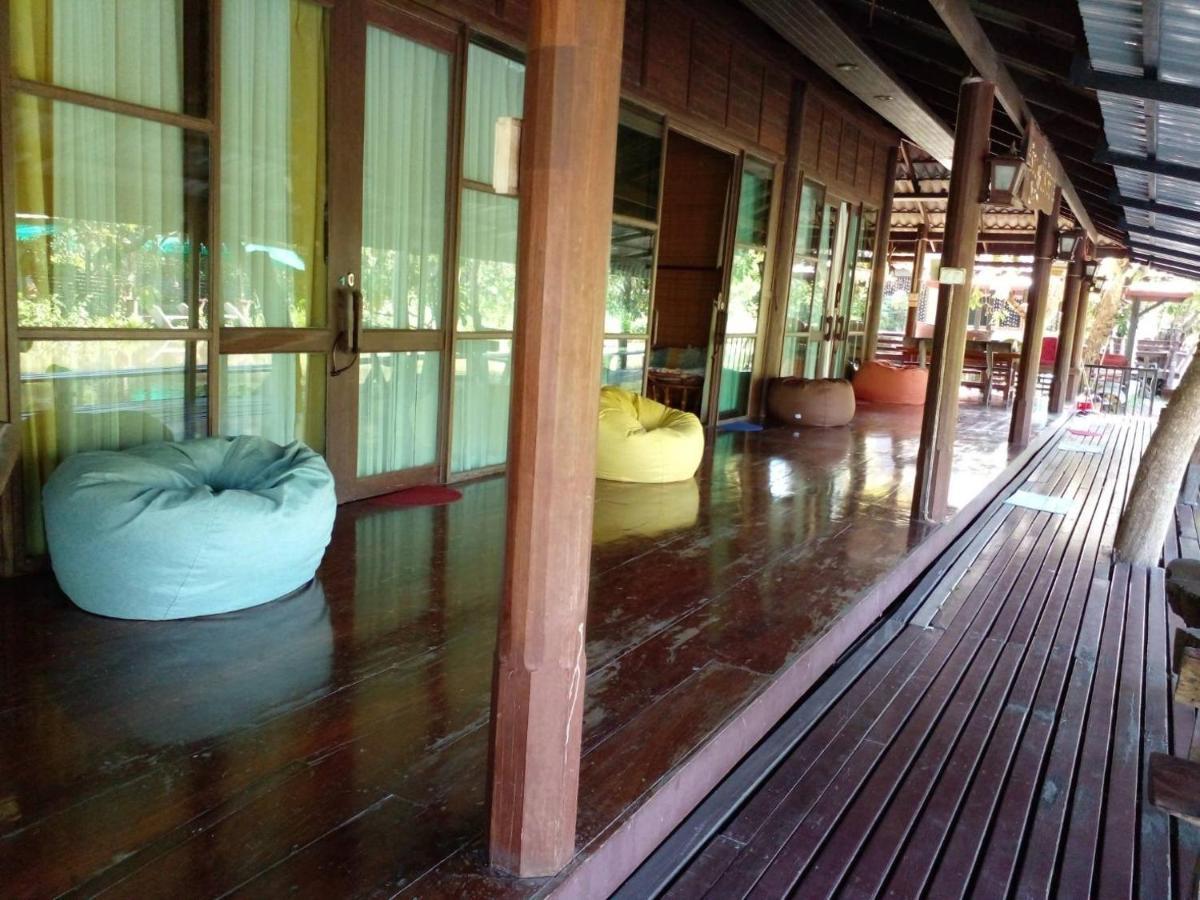 Baansuanleelawadee Resort Amphawa Eksteriør bilde