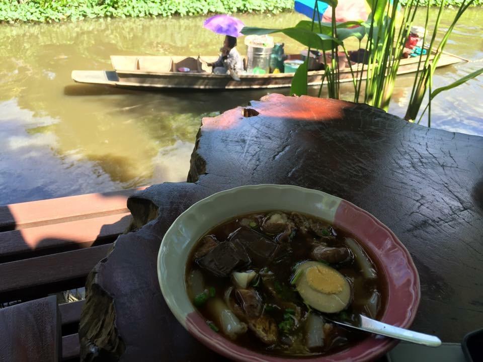Baansuanleelawadee Resort Amphawa Eksteriør bilde