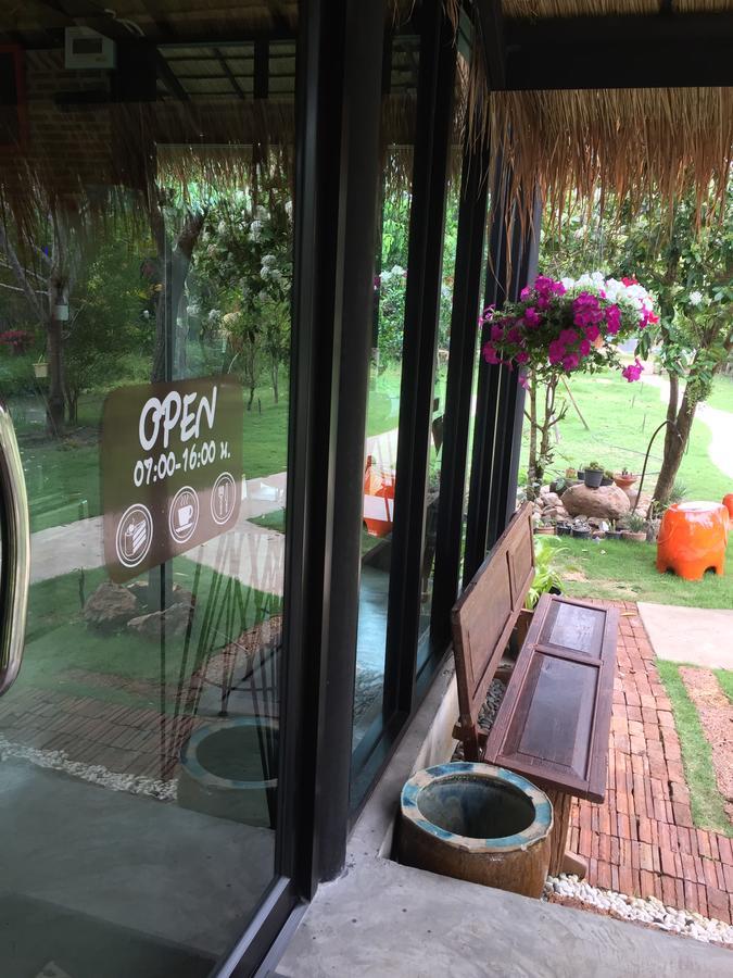 Baansuanleelawadee Resort Amphawa Eksteriør bilde