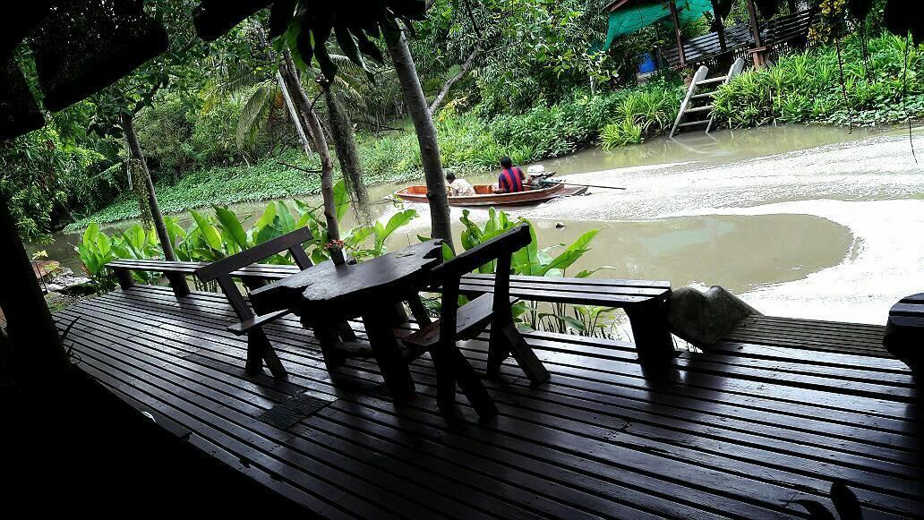 Baansuanleelawadee Resort Amphawa Eksteriør bilde