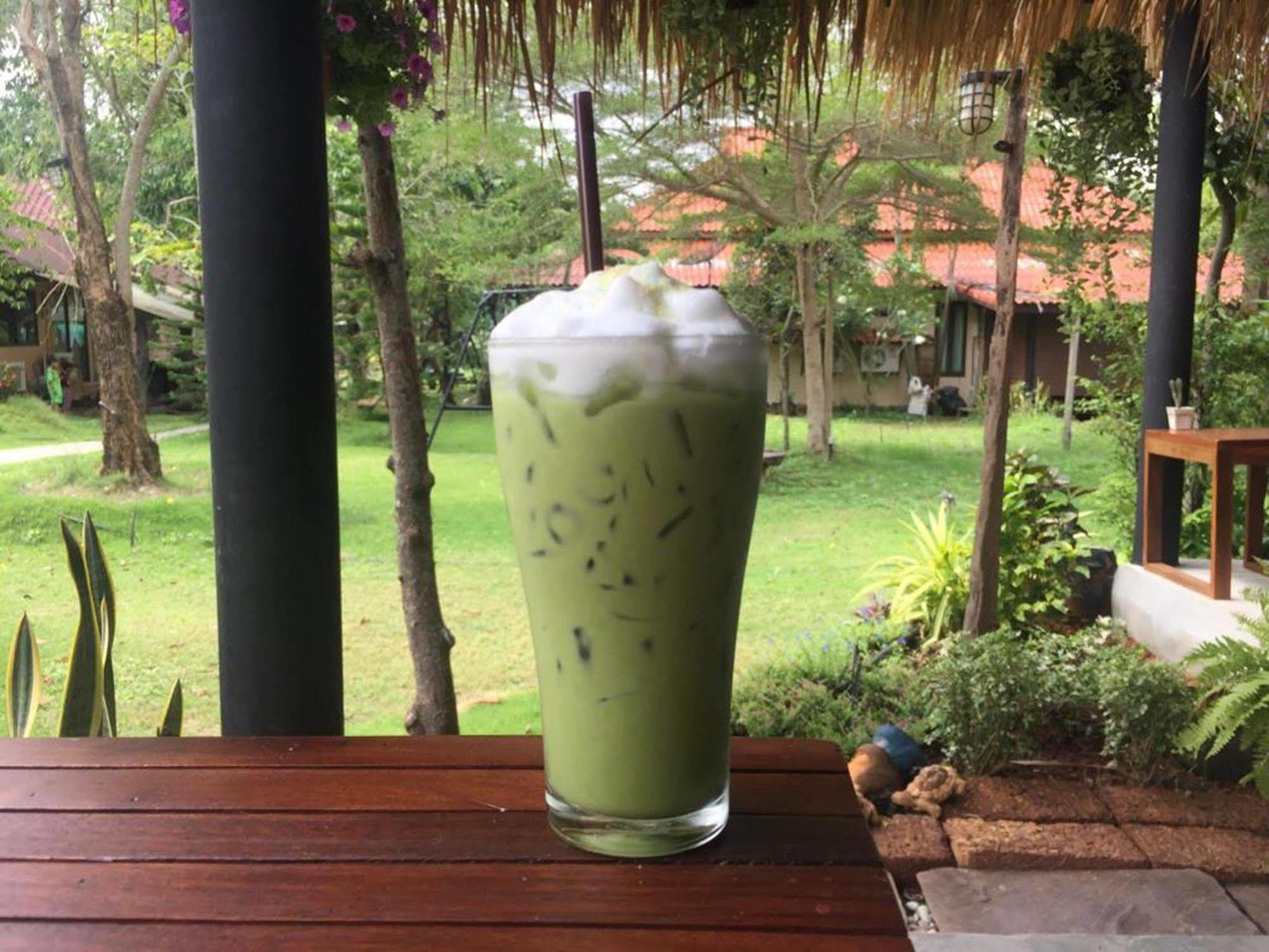 Baansuanleelawadee Resort Amphawa Eksteriør bilde