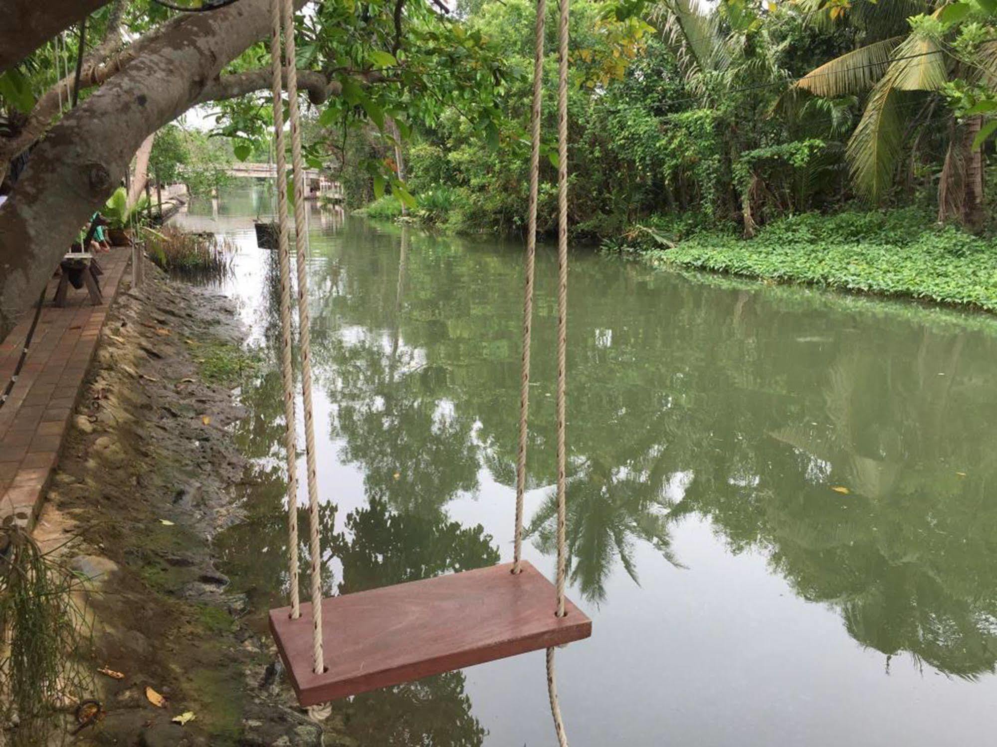Baansuanleelawadee Resort Amphawa Eksteriør bilde