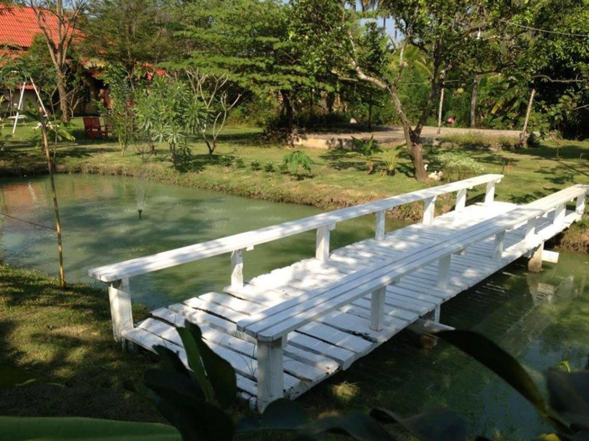 Baansuanleelawadee Resort Amphawa Eksteriør bilde